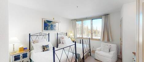 3 chambres, fer et planche Ă repasser, Wi-Fi gratuit, draps fournis