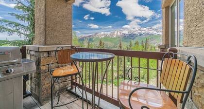 Elegant Mountain Condo