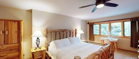 3 bedrooms, travel cot, free WiFi, bed sheets