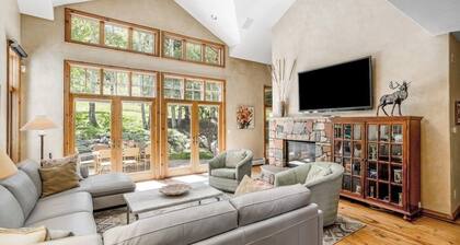 Spacious Home w/Mountain Views, Game Room, Shared Hot Tub, Grill, & Pool Table