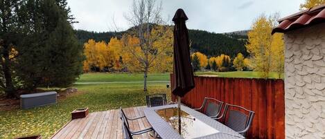 Outdoor dining