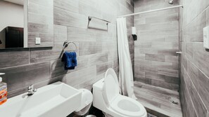 Bathroom - Villa Verona (Guatemala City)