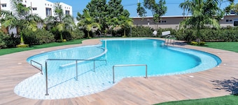 BEAUTIFUL HOUSE, PET-FRIENDLY A FEW MINUTES FROM SALINAS
