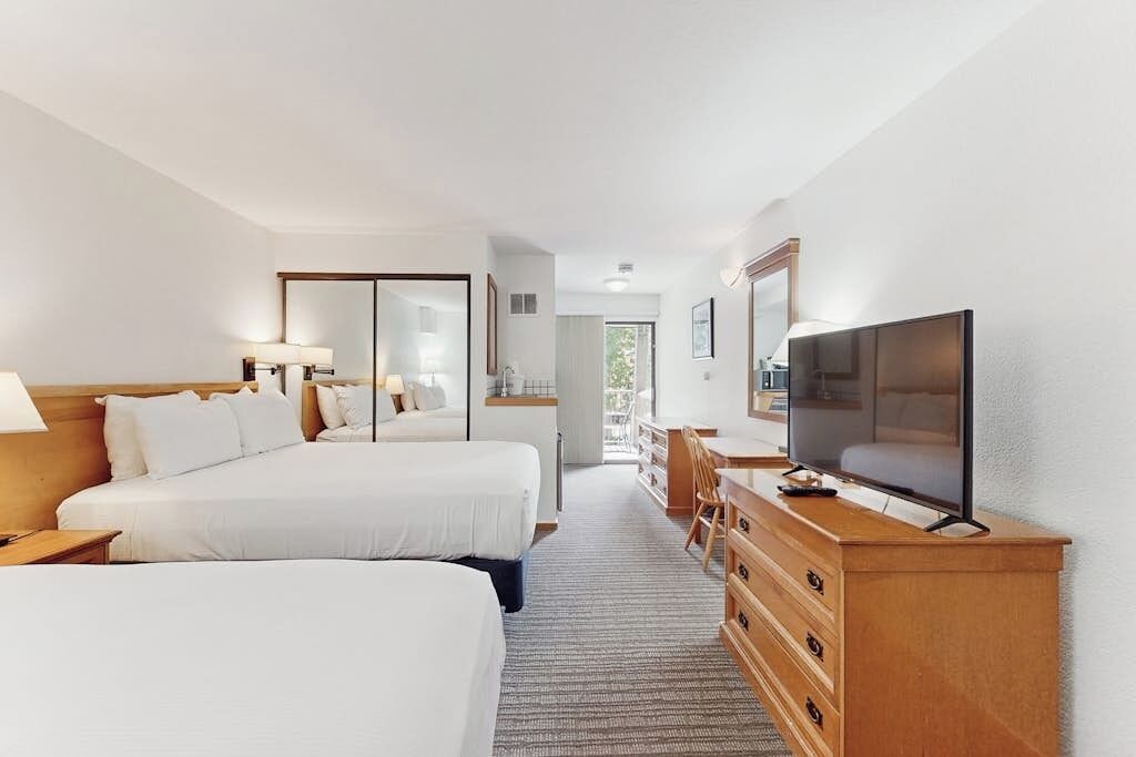 Iron/ironing board, travel crib, free WiFi, bed sheets