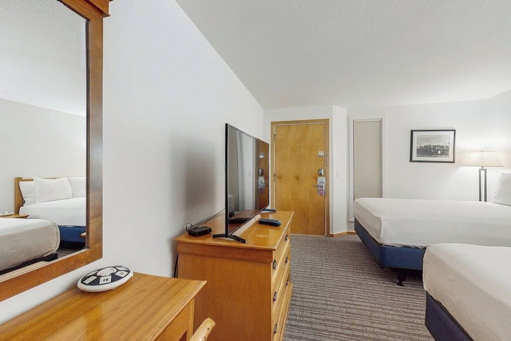 Iron/ironing board, travel crib, free WiFi, bed sheets