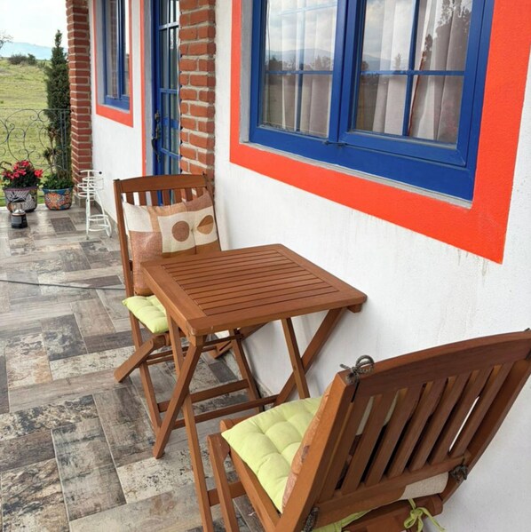Outdoor dining - Hotel Casa Don Marcos (Ciudad de Nanacamilpa)