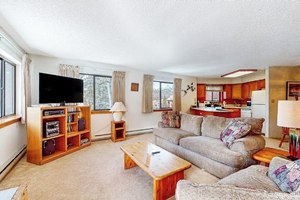 TV, fireplace, DVD player, video library