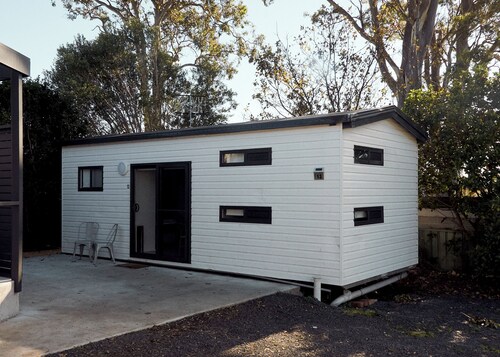 Clyde B 13 - Family Cabin Sleeps 6 with Bunks