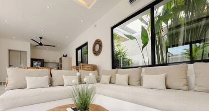 Canggu Luxury Villa – Private Pool