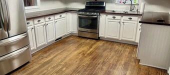 Cozy 3 BR on 2 Private Acres. Fayetteville Ga. Suburb of Atlanta. Near Trilith.