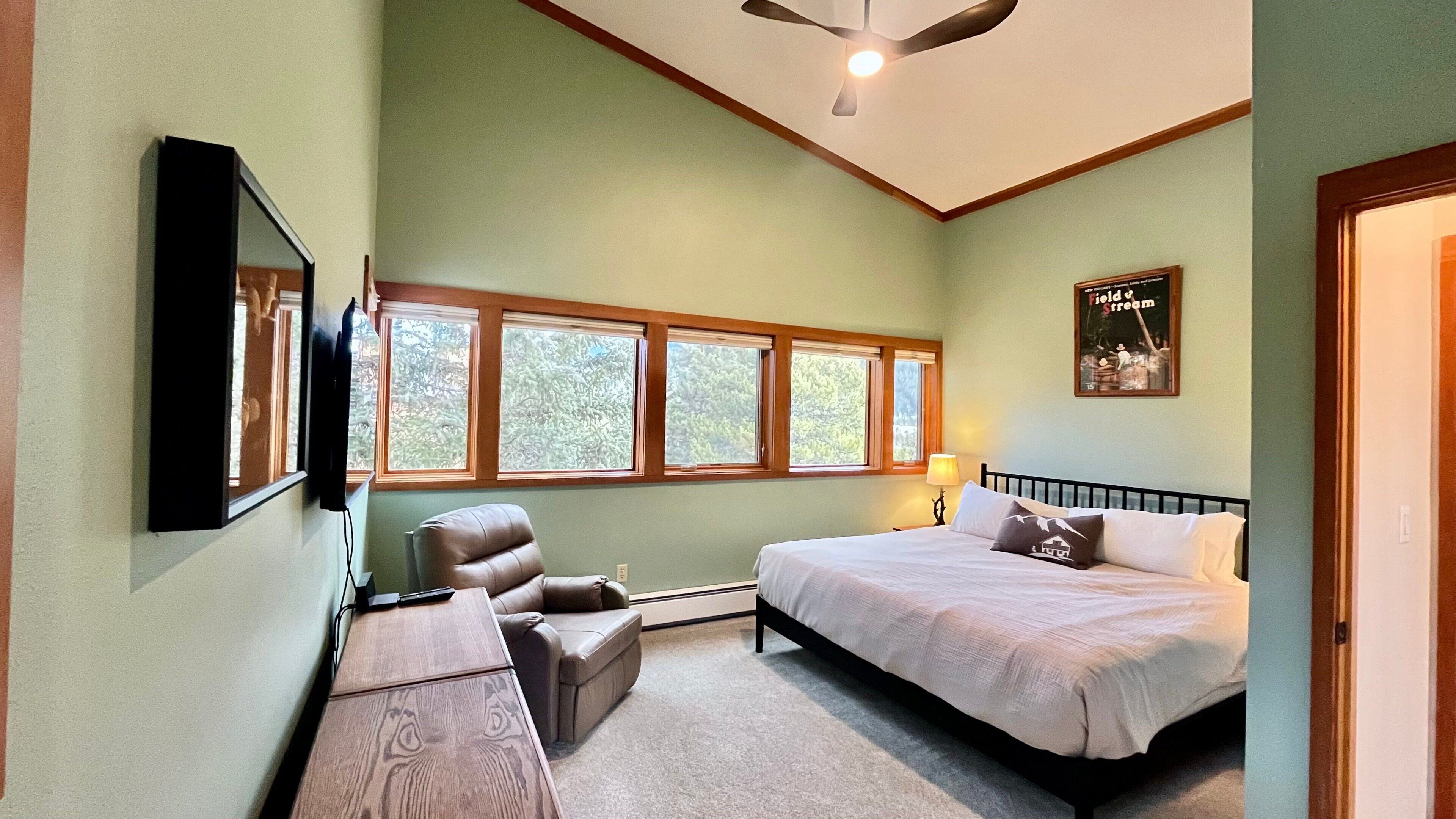 3 bedrooms, free WiFi, bed sheets