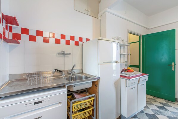 Private kitchen - Attico Giancardi, Alassio, Italy (Alassio)