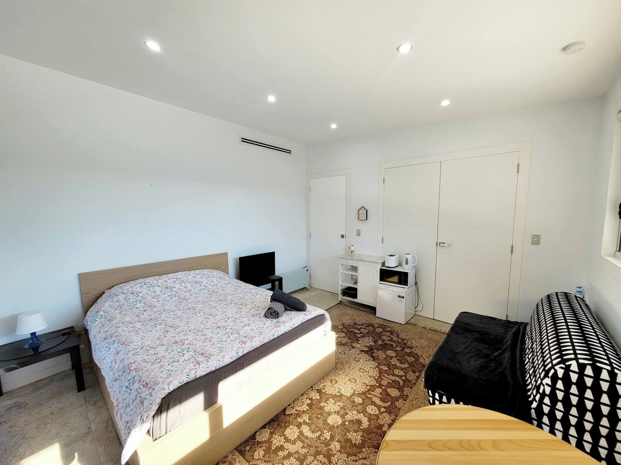 1 bedroom