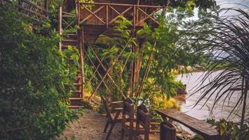Double Room, Balcony, River View | Outdoor dining