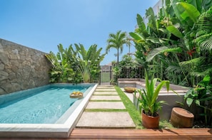 Villa de lujo, 3 habitaciones, alberca privada | Alberca | Alberca al aire libre 