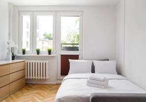 Iron/ironing board, WiFi, bed sheets - Praga Fundamentowa Modern Studio (Warszawa)
