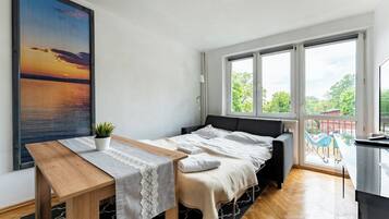 Bügeleisen/Bügelbrett, WLAN, Bettwäsche
