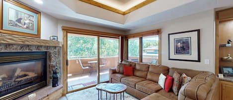 TV, fireplace, DVD player