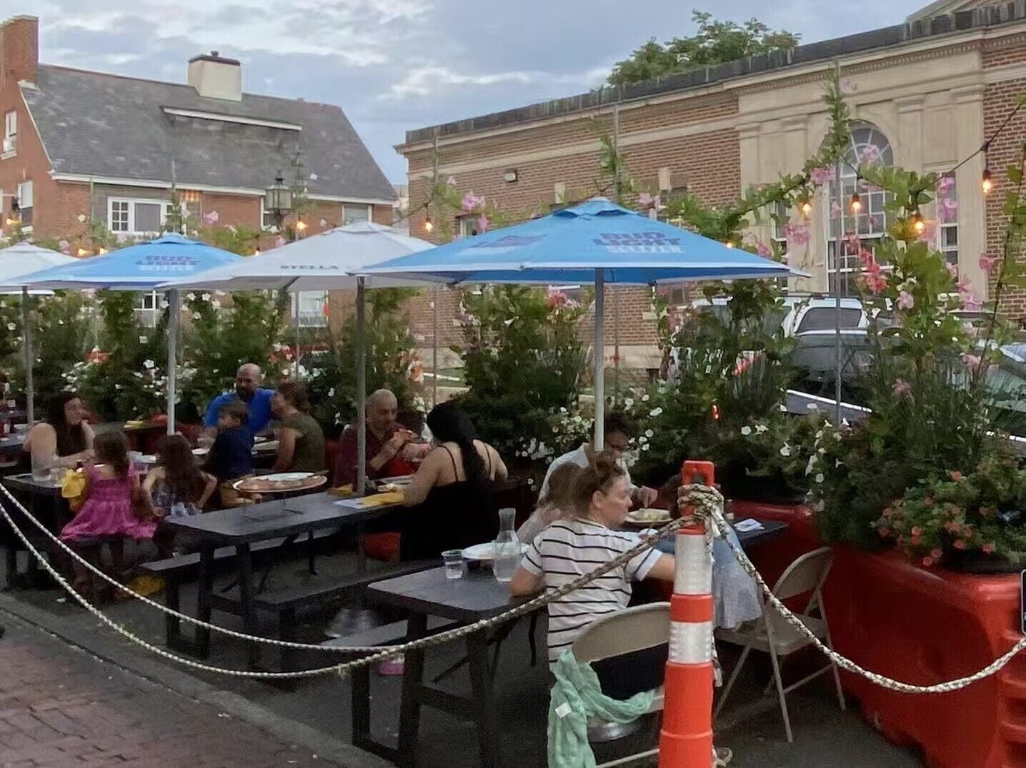 Outdoor dining