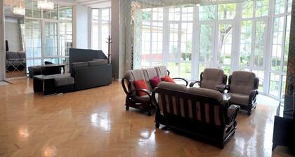 Anhor Hostel & Hotel in City Centr