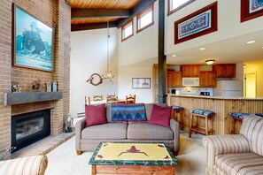 TV, fireplace, DVD player, stereo