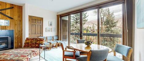 Tv, pejs, dvd-afspiller