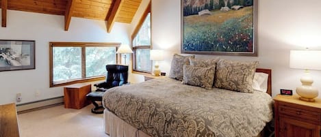 5 bedrooms, iron/ironing board, free WiFi, bed sheets