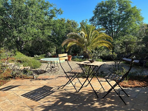 Woodpecker Studio - A Mediterranean Retreat on a Beautiful property