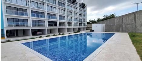 Piscine extérieure