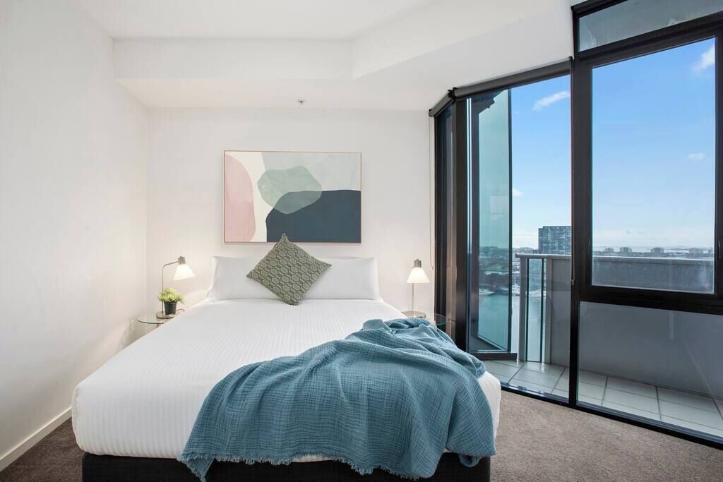 3 slaapkamers, een strijkplank/strijkijzer, wifi, beddengoed