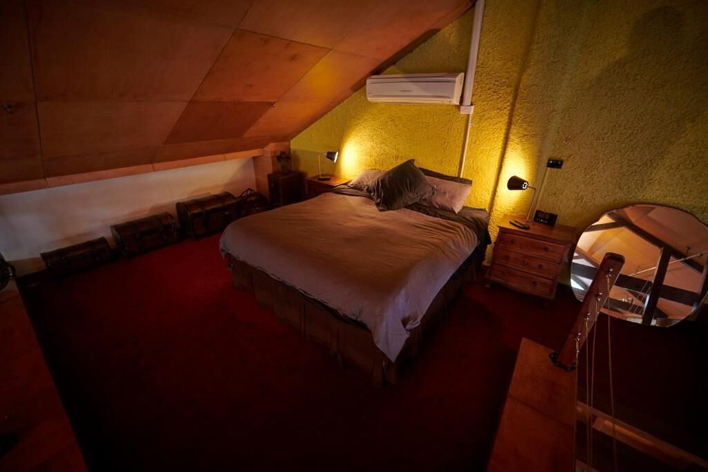 Soundproofing, iron/ironing board, free WiFi