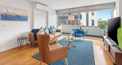 Stunning 3BD Executive Home in Ultra-hip Fitzroy!