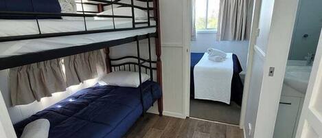 2 bedrooms, free WiFi