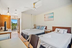Twin Room | Iron/ironing board, free WiFi