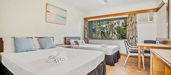 The Reef Motel