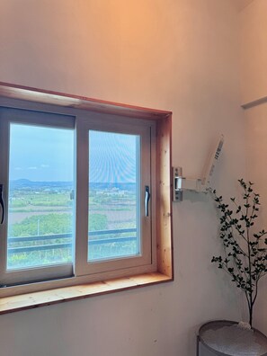 Interior - Spring Breeze Stay (Jeju City)