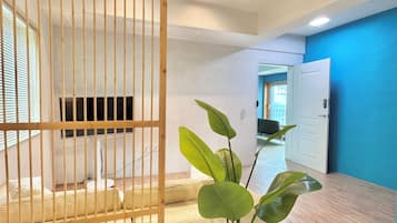 Family Double Room, Exclusive Use of the Floor, Self Check-in Message Check Required | Innvendig