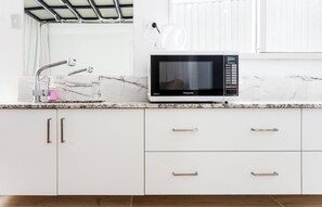 Studio | Interior - The Studio Loft Bella Vista (Sydney)