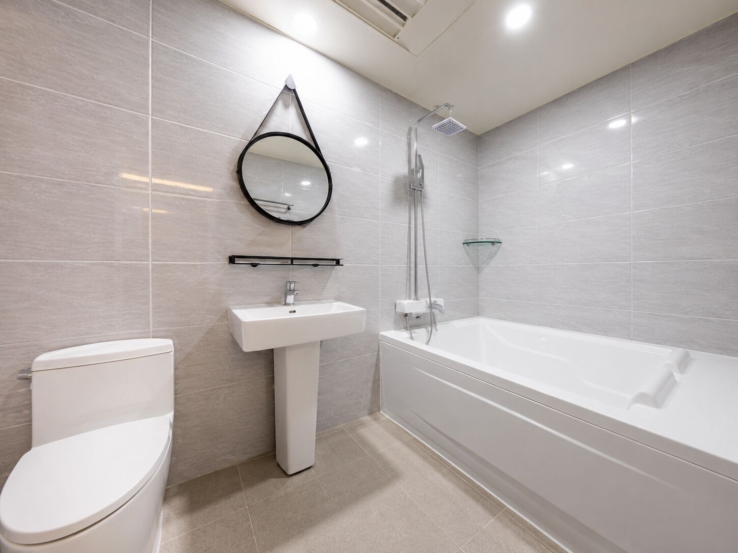 Premier Twin Room | Bathroom