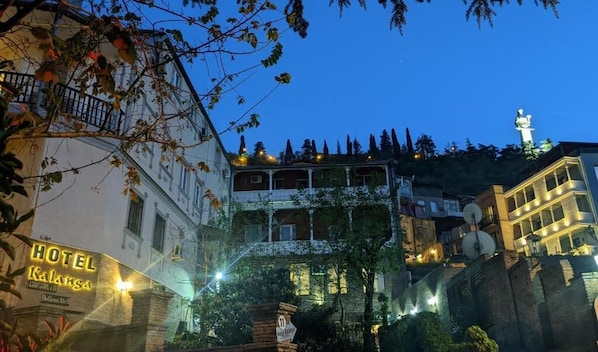 Front of property - Hotel Kalanga (Tbilisi)