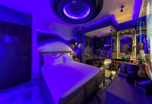 Suite - PYNT HOTEL 5 (Thanh pho Ho Chi Minh)
