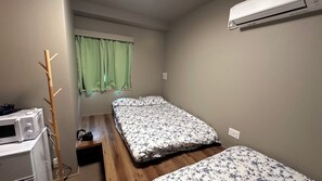 标准四人房