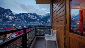 Honeymoon Room, Balcony, Mountain View | Mountain view
