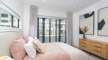 3 Schlafzimmer, Bügeleisen/Bügelbrett, WLAN, Bettwäsche