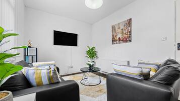House | 1 bedroom