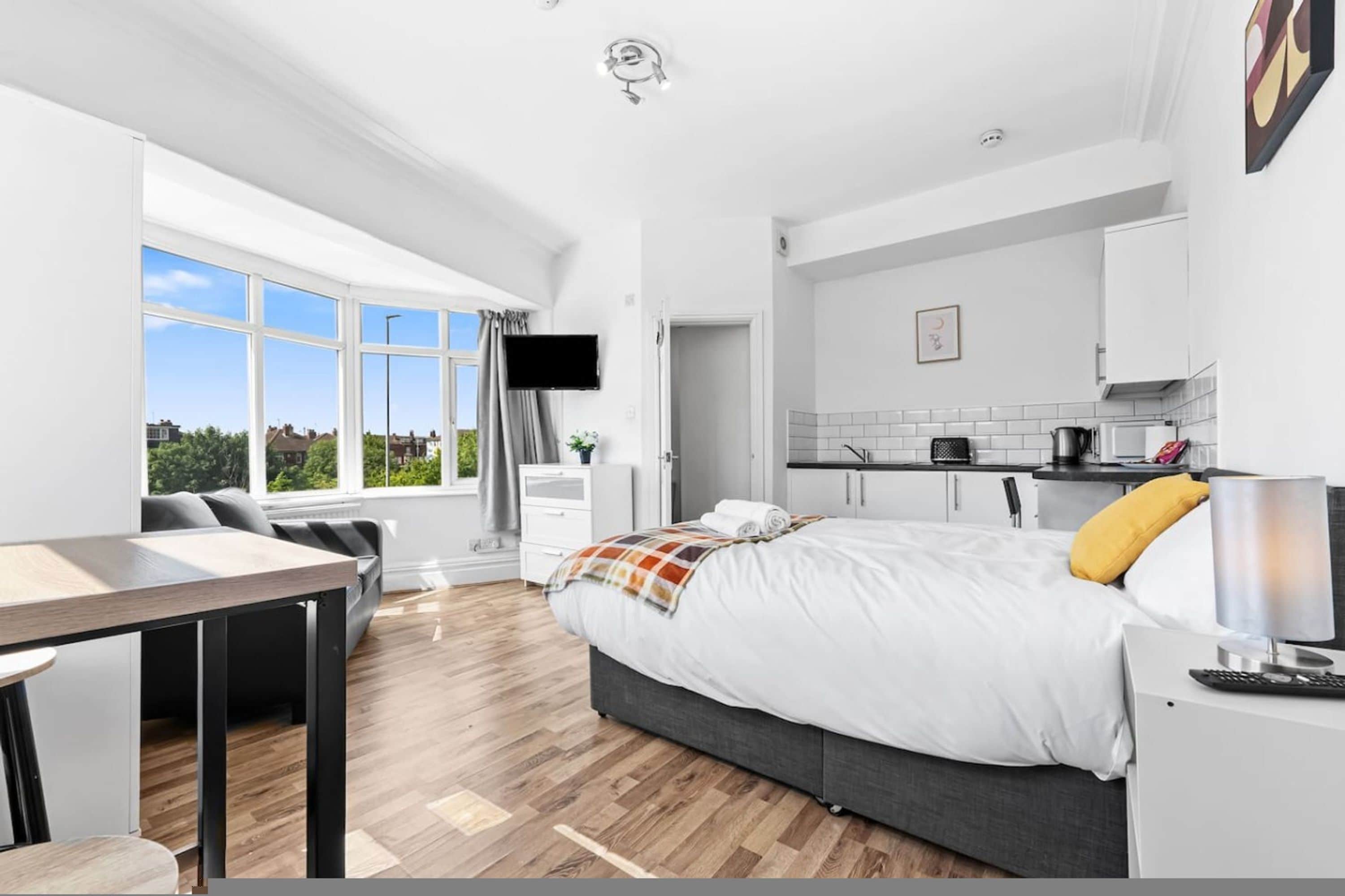 House | 1 bedroom