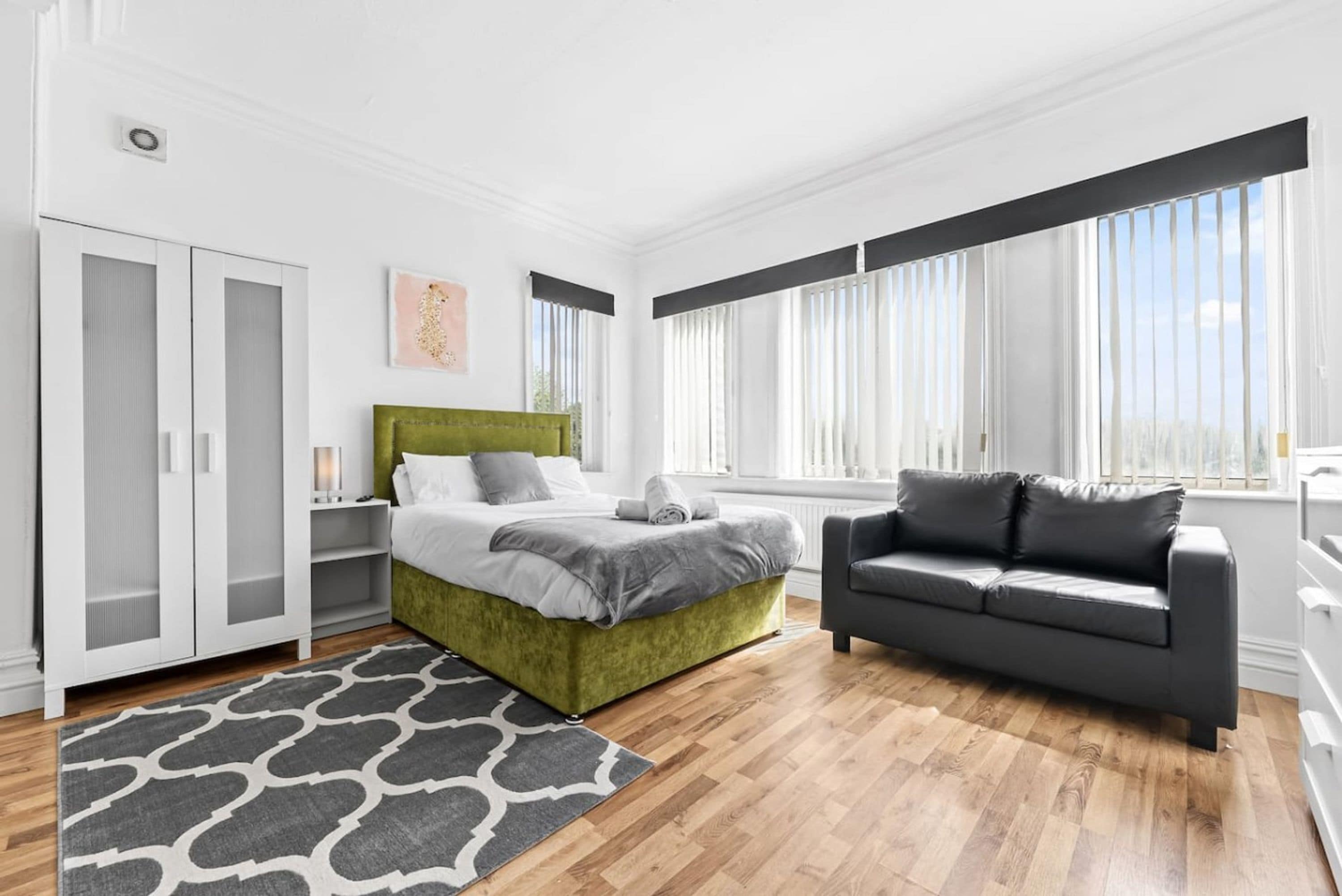 House | 1 bedroom