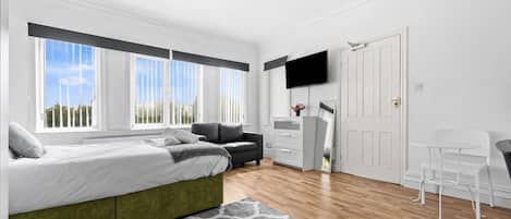 House | 1 bedroom