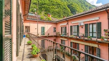 Appartement Standard, 2 chambres, 2 salles de bains (Apt. Annamaria: Family-Friendly 2BR) | Enceinte de l’hébergement