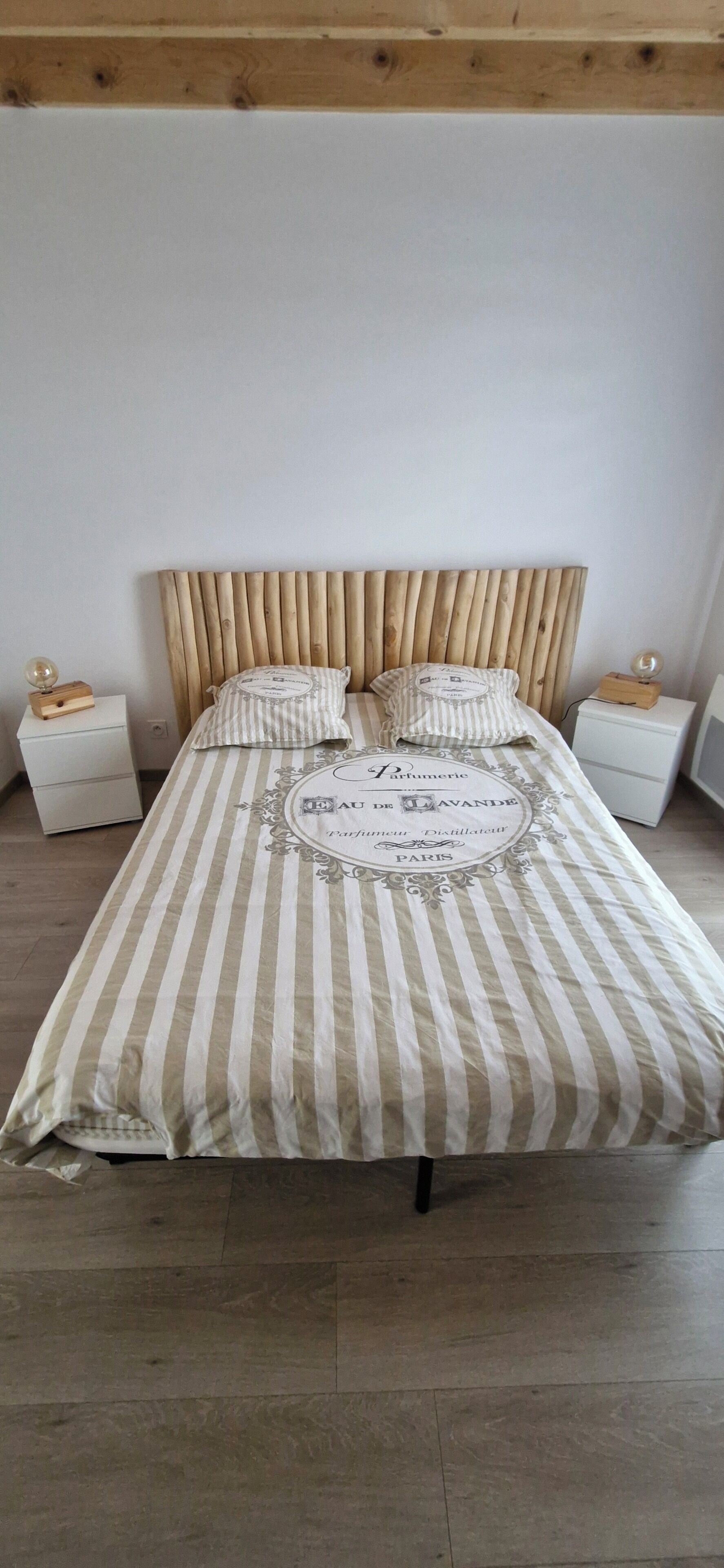 Iron/ironing board, Internet, bed sheets